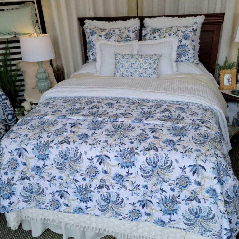 Navy, White, Sand Floral Quilt Set